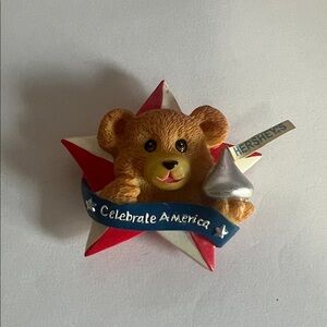 Hershey's Patriotic Bear Magnet